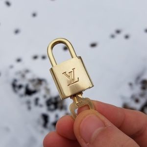 2 LV LOCKS BUNDLE